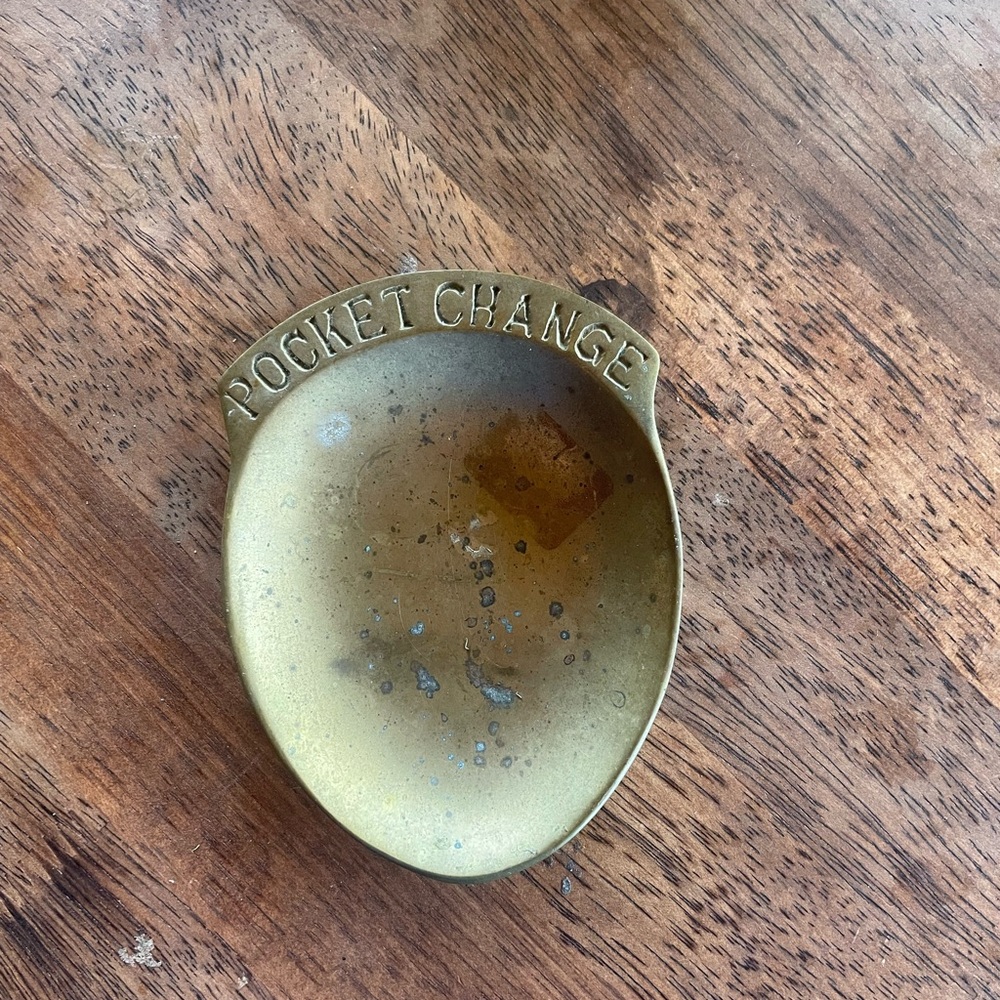 Vintage Brass Pocket Change Holder‎